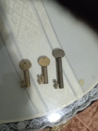 Lote 3 llaves antiguas metal