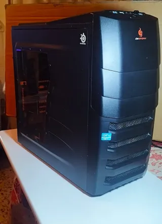 Torre Gaming i7-8GB RAM-500gb- W11 Pro
