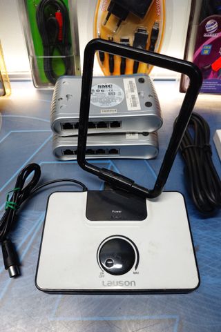 Lote Informática: Discos Duros, Cables y Más