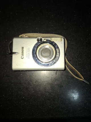 Canon Digital IXUS 500 Plata