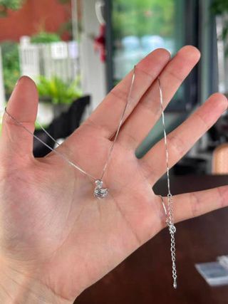 Collar de plata con colgante de cisne