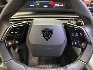 Peugeot 3008 1.2 145CV Allure Hybrid eDCS6