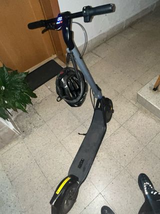 Patinete Eléctrico Cecotec Gris