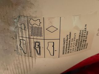 Botines rojos de piel con cordones