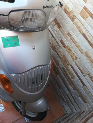 Daelim 49cc Scooter