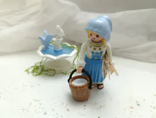 Figuras Playmobil Fuente y Niña