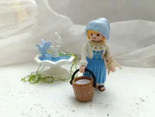 Figuras Playmobil Fuente y Niña