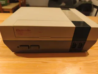 Nintendo NES Español Beige