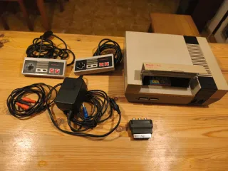 Nintendo NES Español Beige
