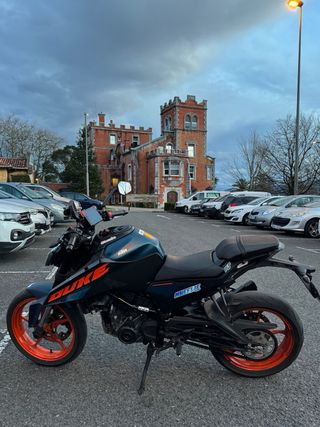 KTM Duke 125 2024