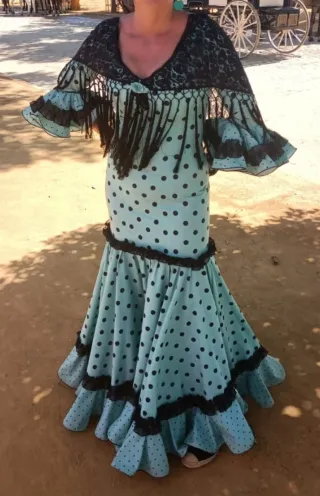 Traje de flamenca lunares