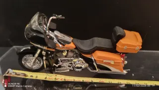 Modellino Harley Davidson Arancione