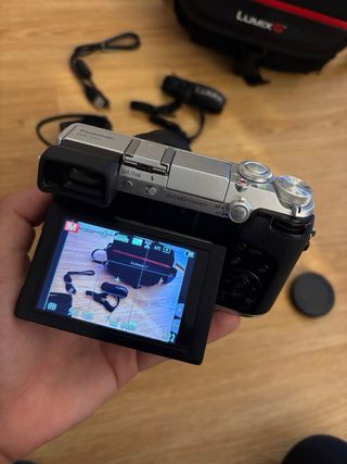 Panasonic Lumix GX7 + Objetivo 12-32mm