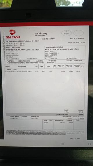 Vinoteca Taurus Chanson 24 Botellas