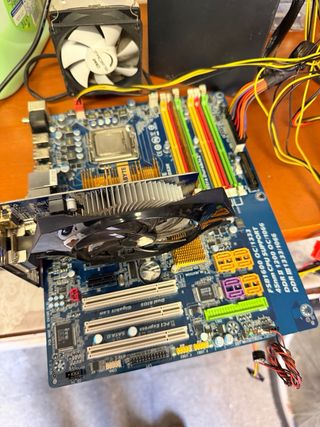 Placa Base Gigabyte GA-P35C-DS3R