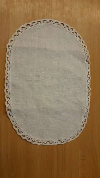 Lotto 10 centrini vintage artigianali