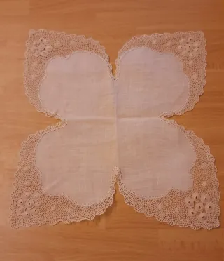 Centrini vintage artigianali