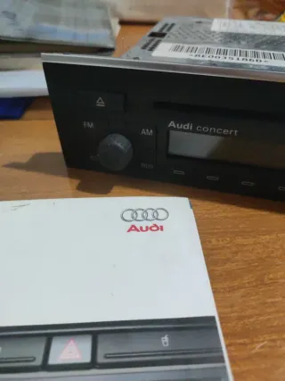 Autoradio Audi Concert CD con libretto