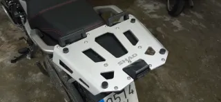 Maleta top case Shad TR48 con respaldo + Parrilla