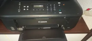Impresora Canon Negra