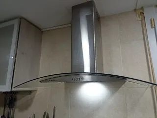 Campana extractora Orbegozo .