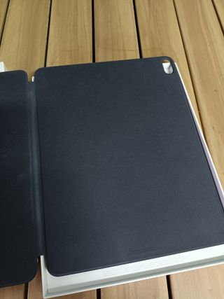 Funda Smart Folio para el iPad Air de 13 pulgadas (M3) - Gris carbón