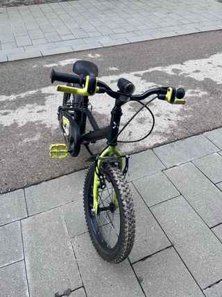 Bicicleta Infantil BTWIN Negra y Verde