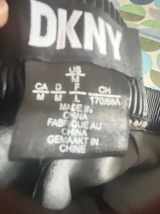 Pantalón negro nuevo