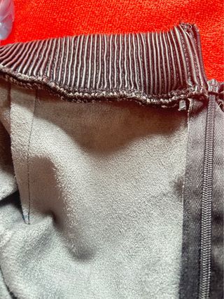 Pantalón negro nuevo