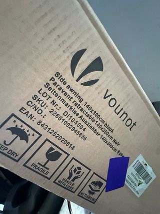 Toldo retractable VOUNOT 140x300cm