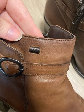 Stivaletti donna in pelle marrone