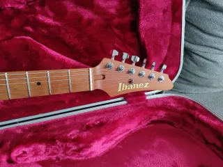 Ibanez AZ2402 GRM Guitarra Elétrica