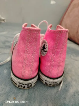 Converse rosas con brillos