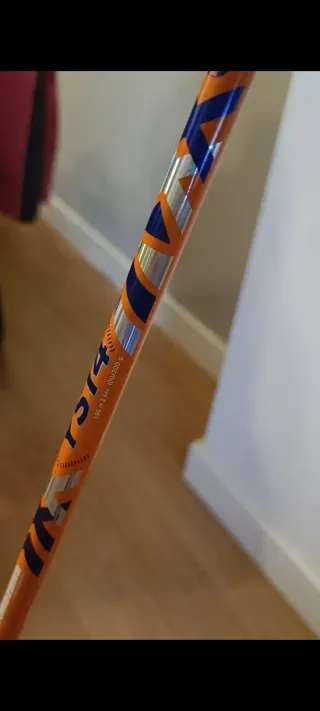 Caña de pescar resistente