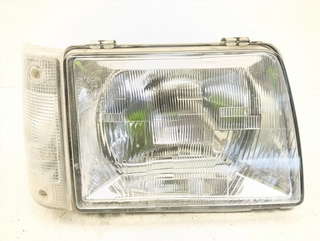 FARO DERECHO SEAT MARBELLA 084451105