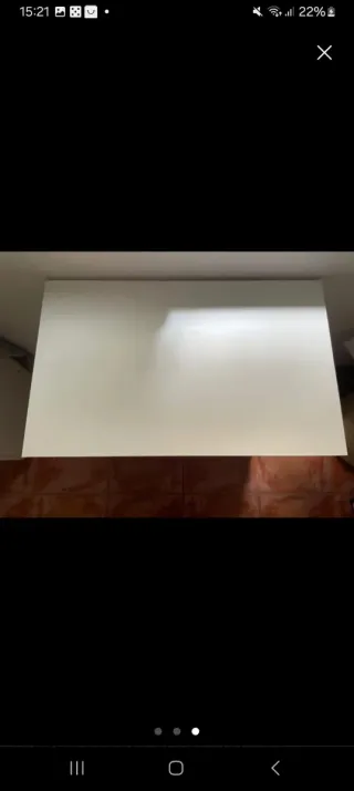 Escritorio blanco de madera