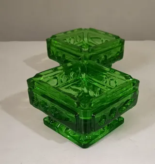 Coppia Posacenere/Portaoggetti in vetro all'uranio