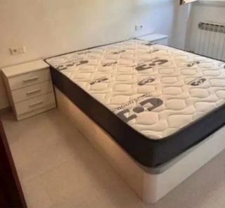 Liquidación:canapés y colchones armarios y sofasso