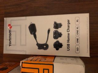 Lote 4 TomTom ONE Classic y Cargadores