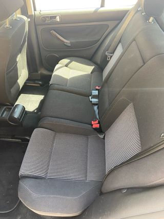 Volkswagen Golf GTI 1.8t 150cv