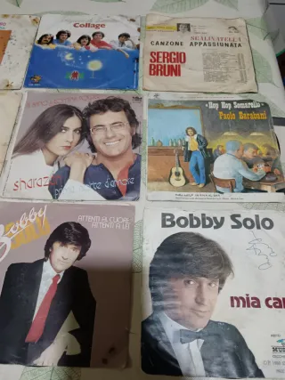 Lotto di 18 Vinili 45 giri mix d'autore