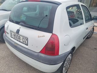 Renault Clio 1999