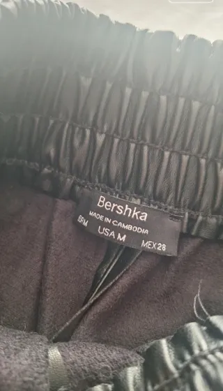 Pantalón polipiel efecto piel jogger