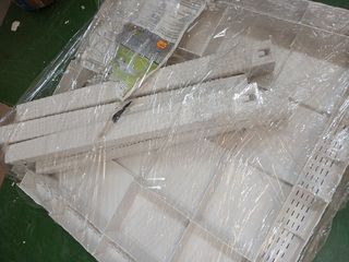 Mesa SATURNIA blanca 80x80cm