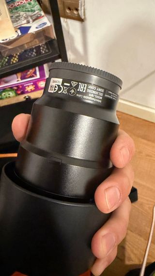 Sony 90mm f/2.8 Macro