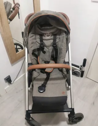 Carro de bebé Cybex gris
