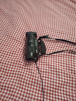 Videocámara JVC 3CCD Negra