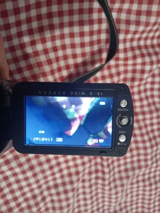 Videocámara JVC 3CCD Negra