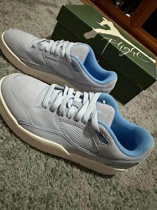 Zapatillas Jordan Azul y Gris