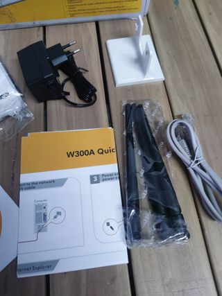 Router Tenda W300a 300mbps Wireless
